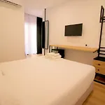 Qurku 2 - Center 3* Saranda