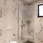 Otel Qurku 2 - Center Saranda