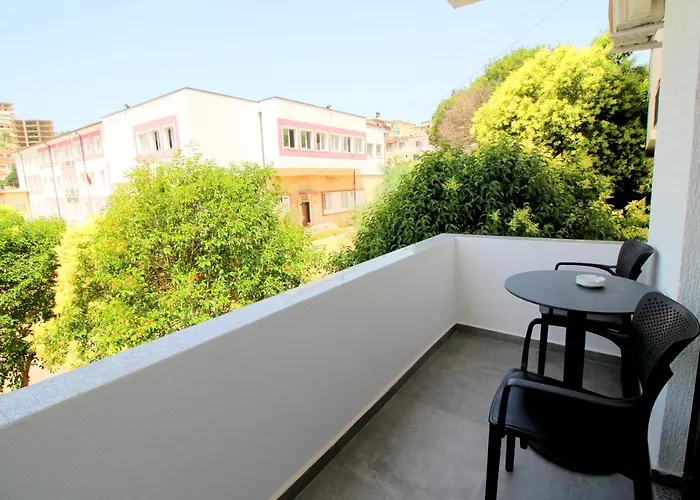 فندق Qurku 2 - Center 3*