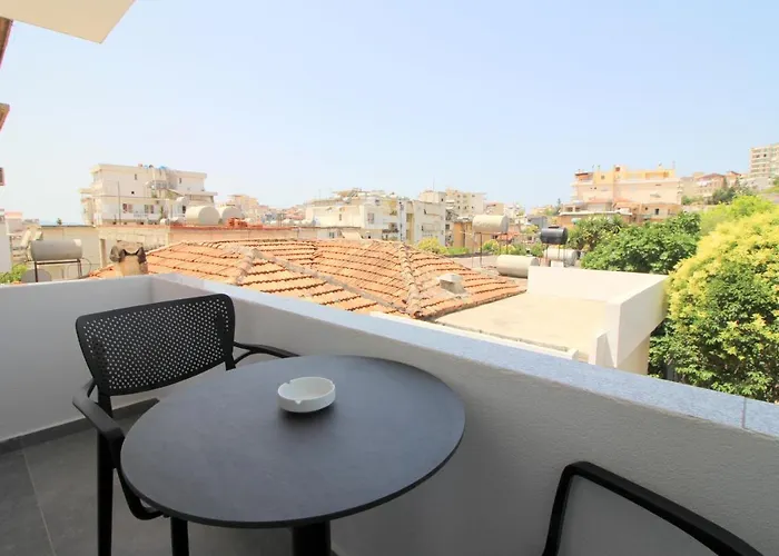 فندق Qurku 2 - Center 3*