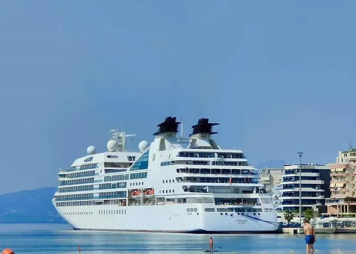 Qurku 2 - Center فندق 3*