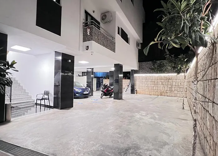 Hotell Qurku 2 - Center 3*