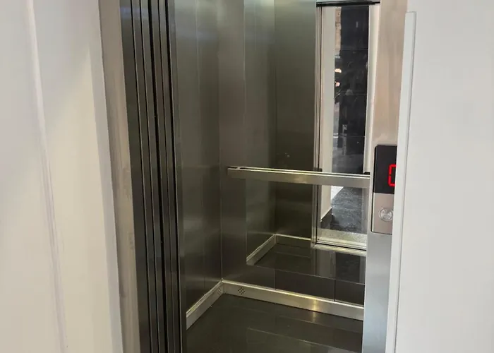 Hotell Qurku 2 - Center