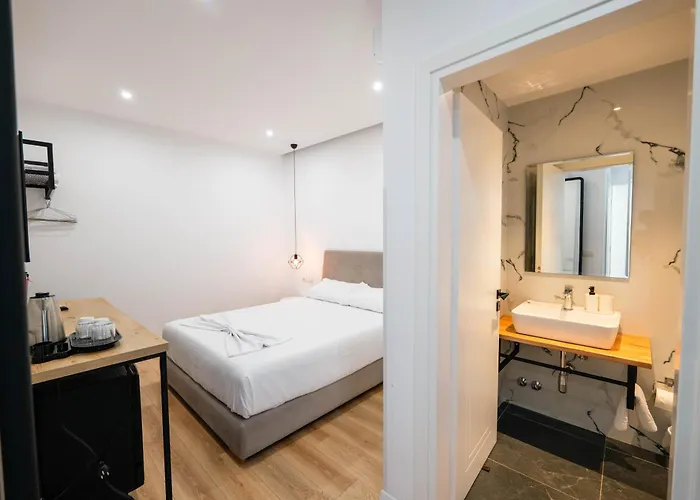 Qurku 2 - Center فندق 3*