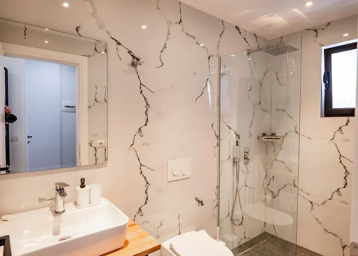 فندق Qurku 2 - Center 3*